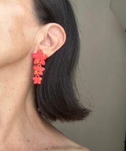 Alternative view of Aros Triflor